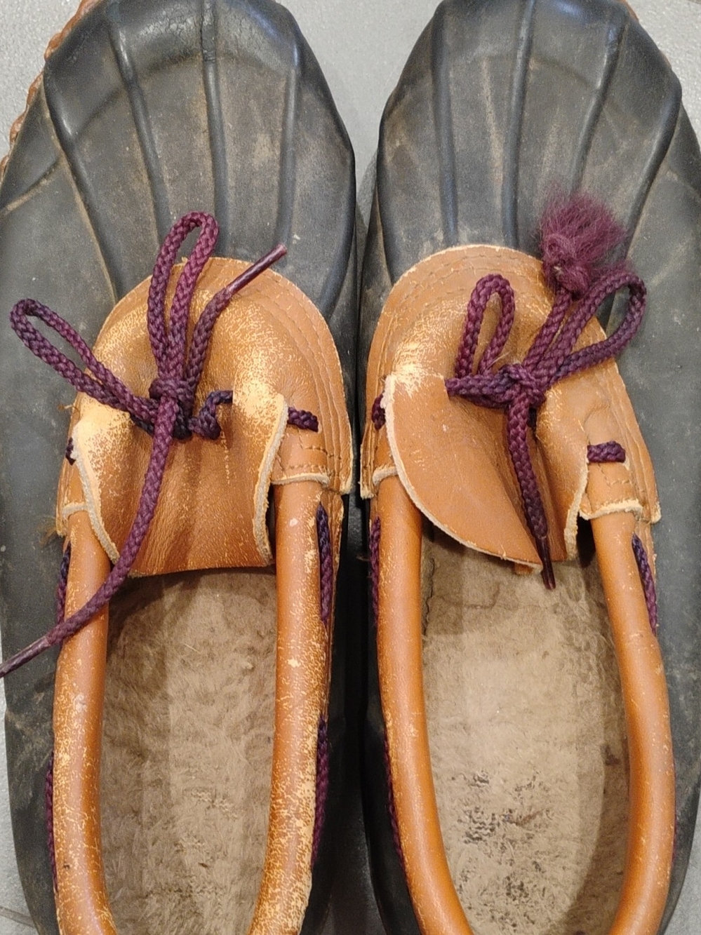 Sporto Brown and Black Duck Boots with Purple Laces